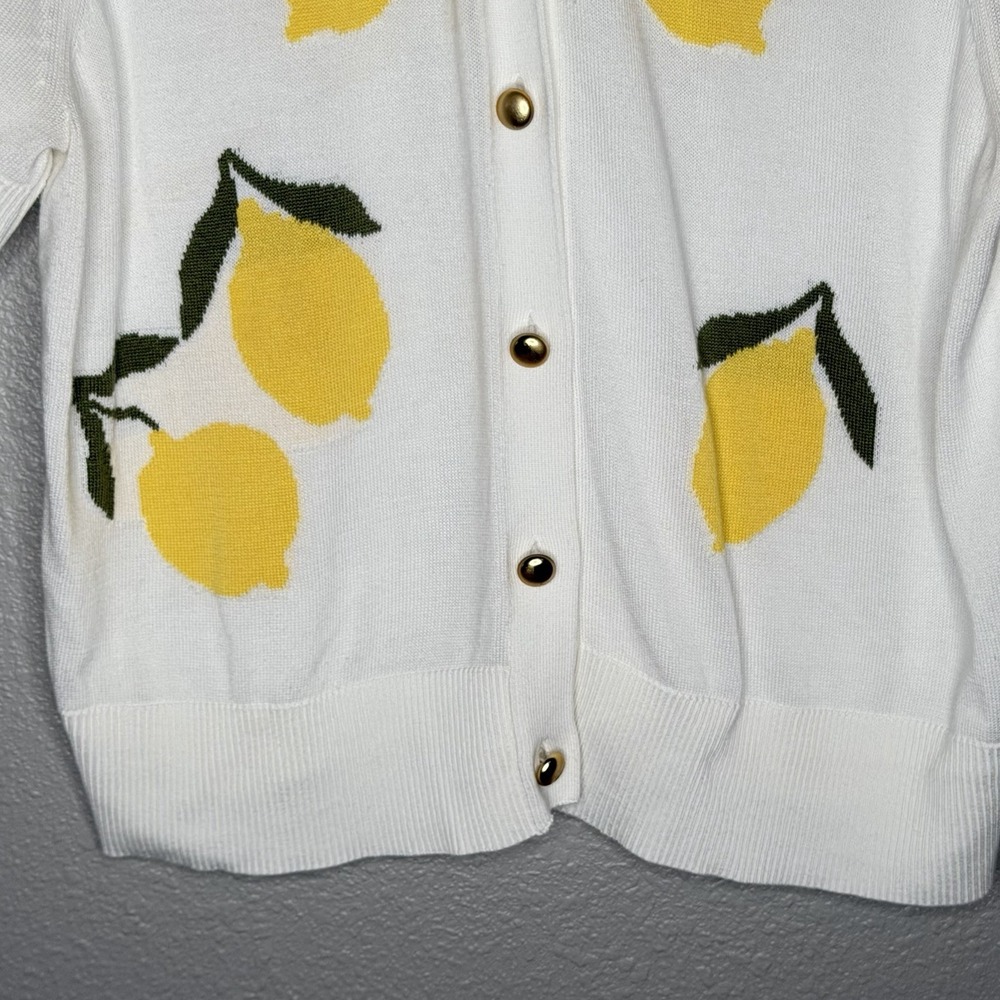 Free Assembly White Knit Button Up Lemon Print Clean Girl Cottagecore Top M - Picture 4 of 7